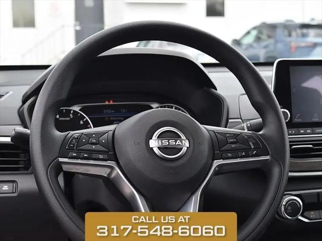 2025 Nissan Altima SV FWD