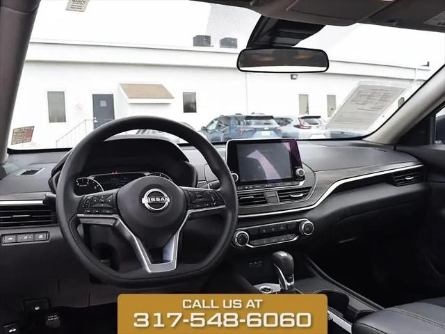 2025 Nissan Altima SV FWD