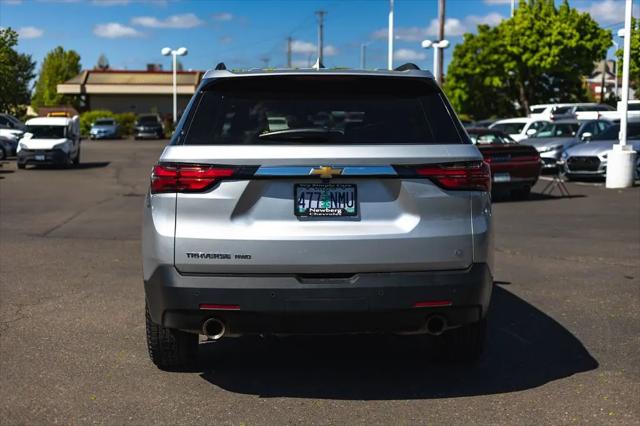 2022 Chevrolet Traverse AWD LT Cloth