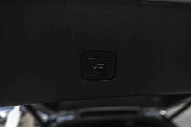 2022 Chevrolet Traverse AWD LT Cloth