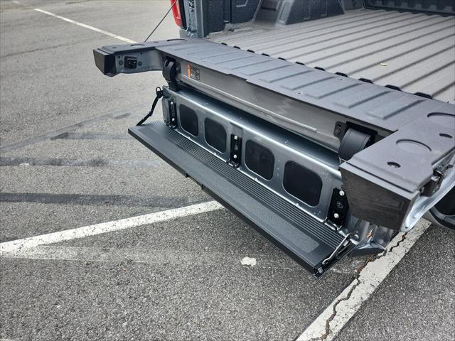 2026 GMC Sierra 1500 Crew Cab, Short Bed, AT4, 4WD