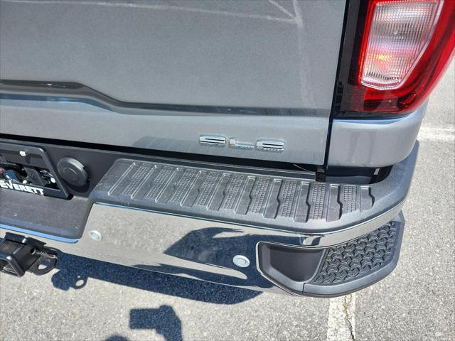 2026 GMC Sierra 2500HD Crew Cab, Standard Bed, SLE, 4WD