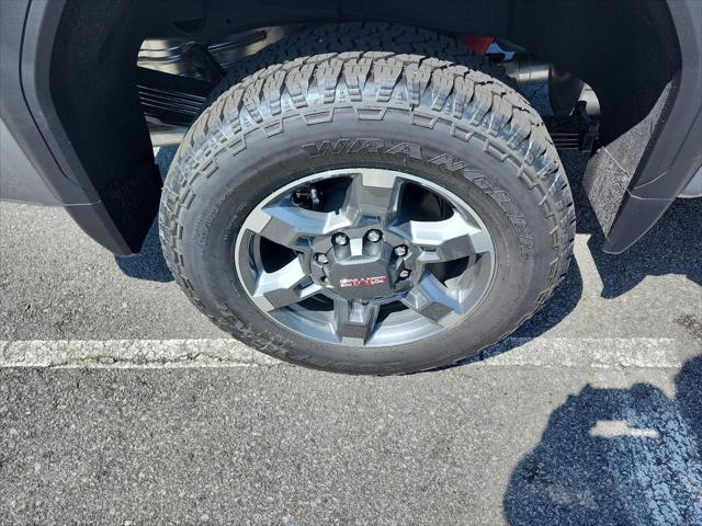 2026 GMC Sierra 2500HD Crew Cab, Standard Bed, SLE, 4WD