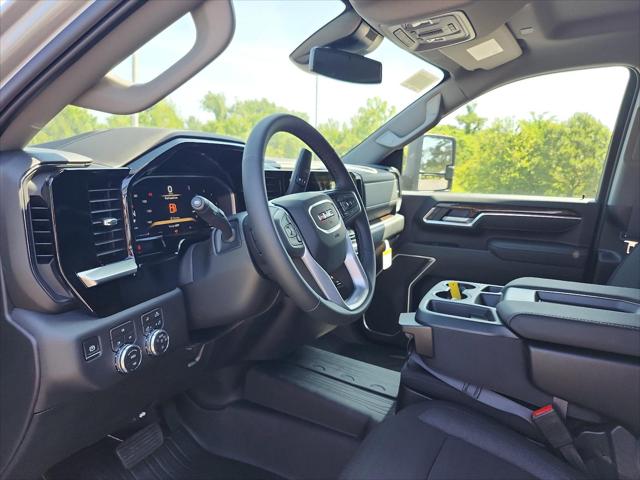 2026 GMC Sierra 2500HD Crew Cab, Standard Bed, SLE, 4WD