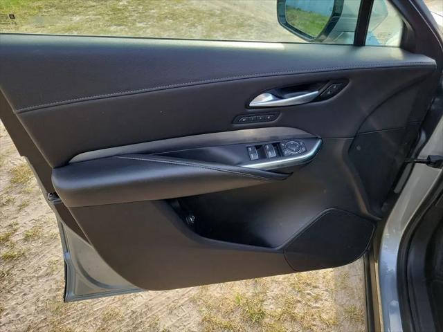 2024 Cadillac XT4 AWD Premium Luxury
