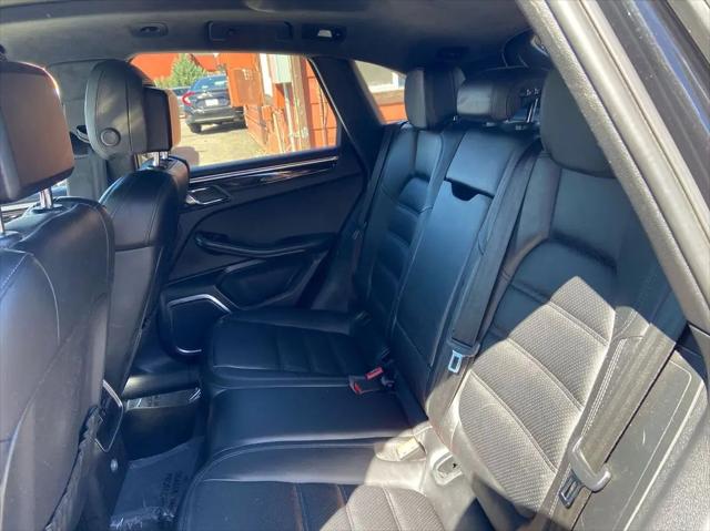 2015 Porsche Macan Turbo