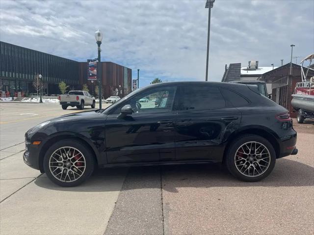 2015 Porsche Macan Turbo