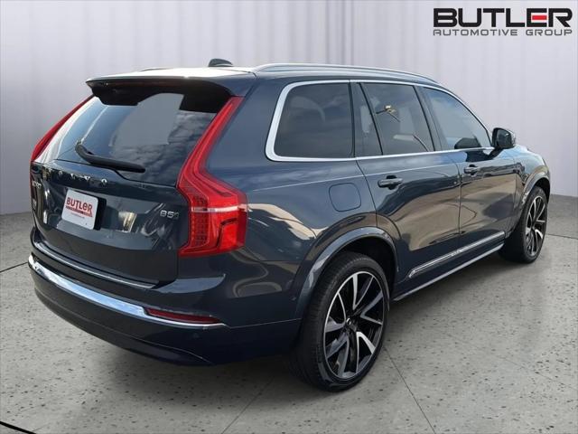 2023 Volvo XC90 B5 Plus