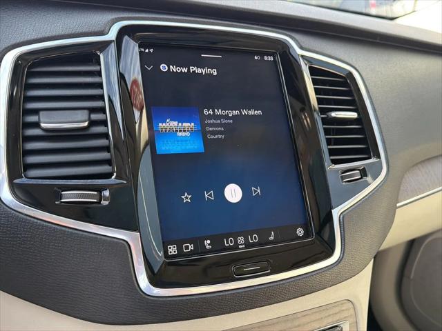 2023 Volvo XC90 B5 Plus