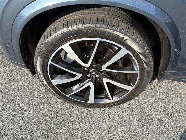 2023 Volvo XC90 B5 Plus