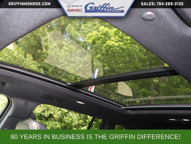 2026 GMC Acadia Denali FWD