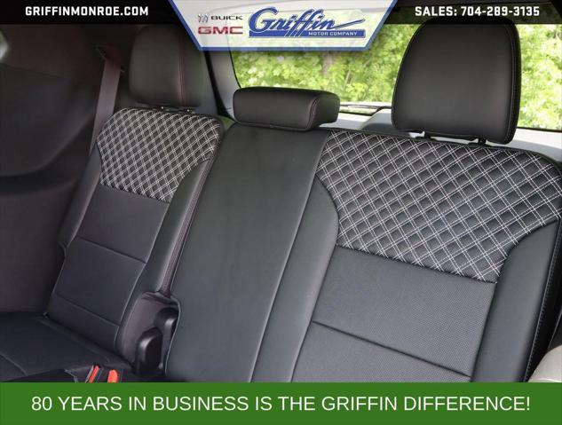 2026 GMC Acadia Denali FWD