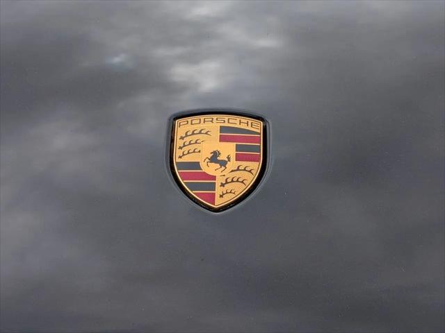 2025 Porsche Macan Macan