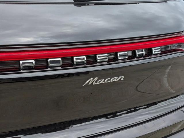 2025 Porsche Macan Macan