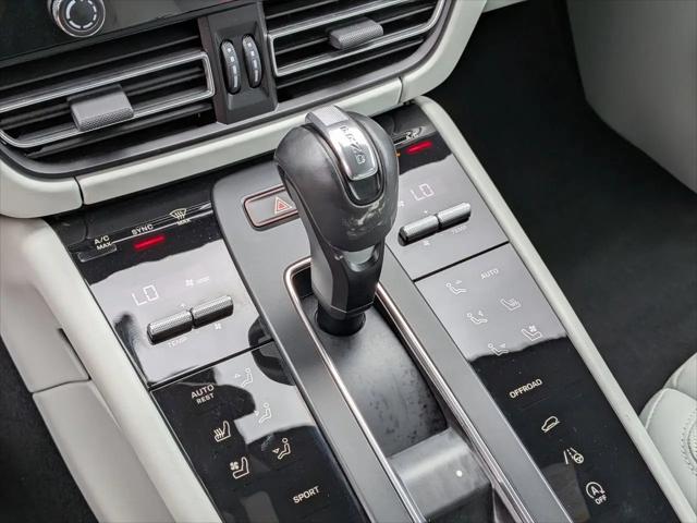 2025 Porsche Macan Macan