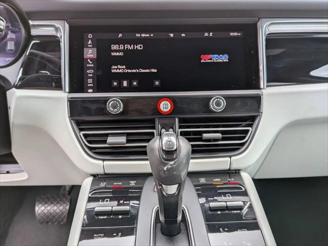 2025 Porsche Macan Macan