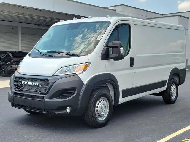 2026 Ram ProMaster Cargo Van Tradesman Low Roof 136 WB w/Pass Seat