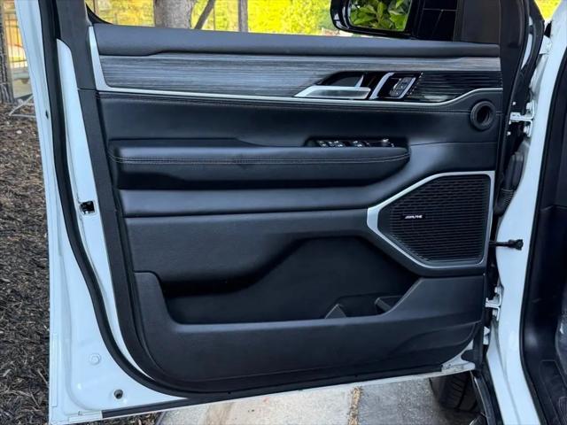 2024 Jeep Wagoneer Series II 4x4
