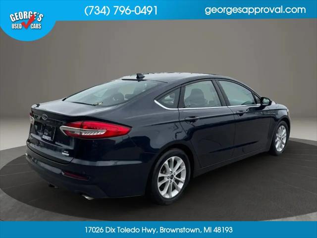 2020 Ford Fusion SE