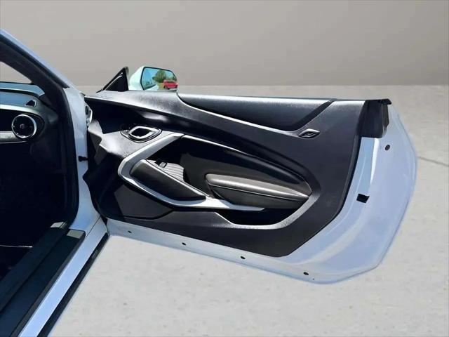 2021 Chevrolet Camaro RWD Coupe LT1