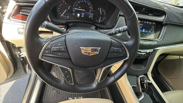 2019 Cadillac XT5 Premium Luxury
