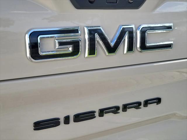 2026 GMC Sierra 2500HD Crew Cab, Standard Bed, AT4, 4WD