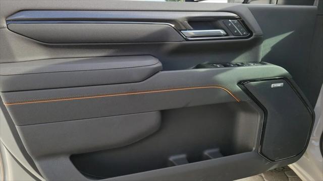 2026 GMC Sierra 2500HD Crew Cab, Standard Bed, AT4, 4WD