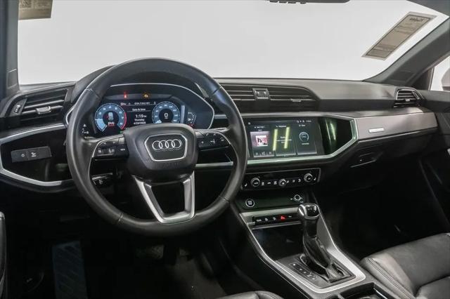 2024 Audi Q3 Premium 40 TFSI quattro Tiptronic