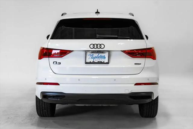 2024 Audi Q3 Premium 40 TFSI quattro Tiptronic