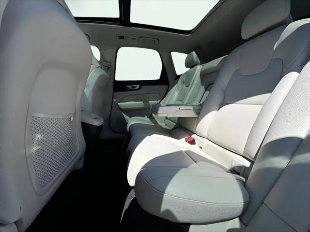 2020 Volvo XC60 T5 Momentum