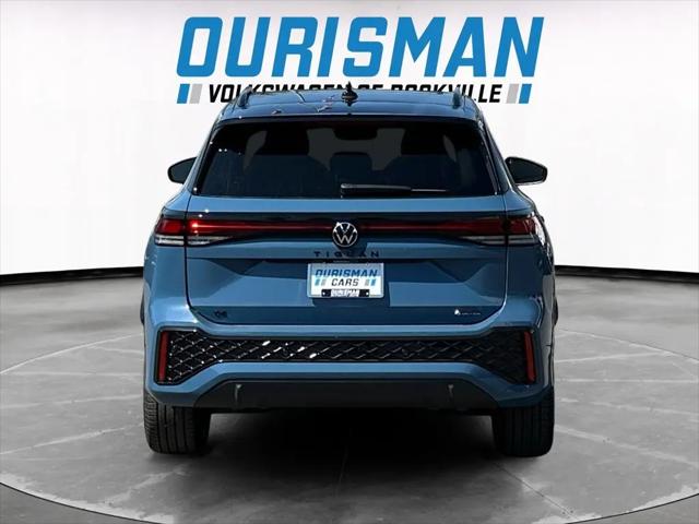 2026 Volkswagen Tiguan SE R-Line Black