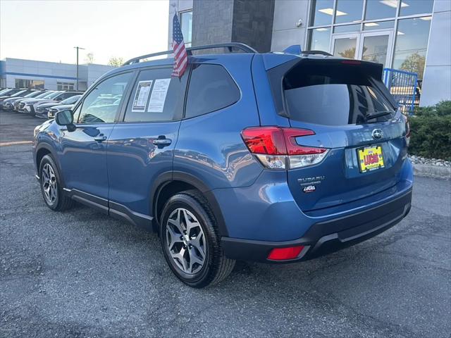 2023 Subaru Forester Premium