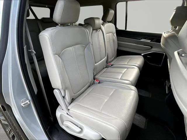 2024 Jeep Wagoneer Series II 4x2