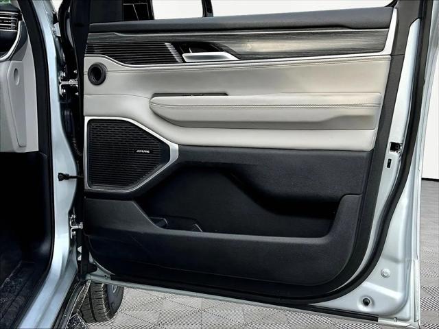 2024 Jeep Wagoneer Series II 4x2