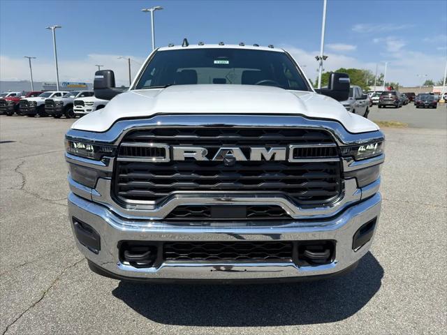 2026 Ram 3500 Tradesman/Big Horn