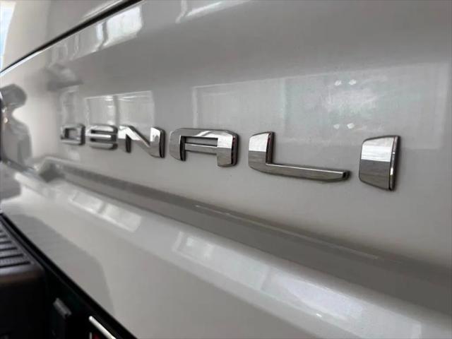 2022 GMC Sierra 1500 4WD Crew Cab Short Box Denali Ultimate