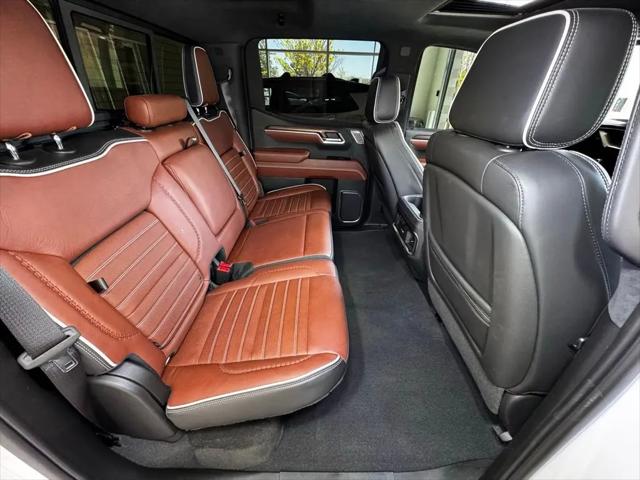 2022 GMC Sierra 1500 4WD Crew Cab Short Box Denali Ultimate