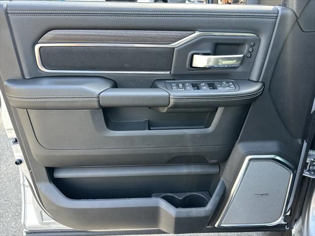 2026 Ram 2500 Laramie Crew Cab 4x4 64 Box