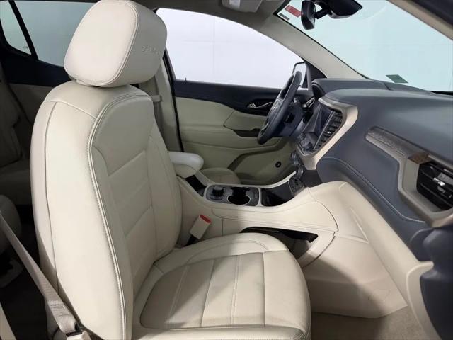 2023 GMC Acadia AWD Denali