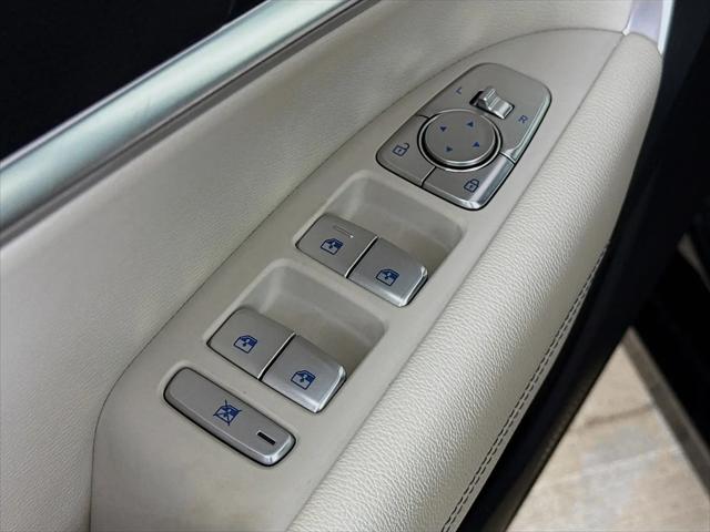 2025 Genesis G70 2.5T RWD
