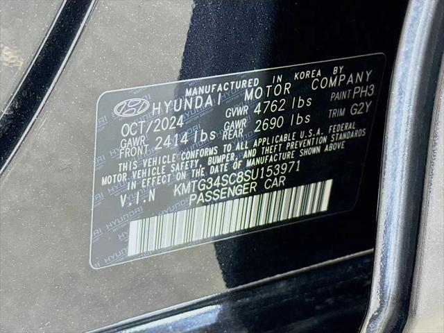 2025 Genesis G70 2.5T RWD