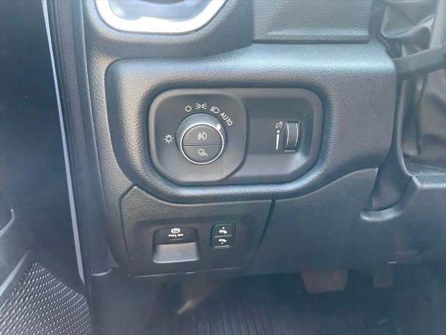 2022 Ram 1500 Big Horn Crew Cab 4x4 57 Box