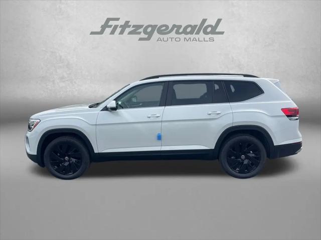 2026 Volkswagen Atlas SE with Technology
