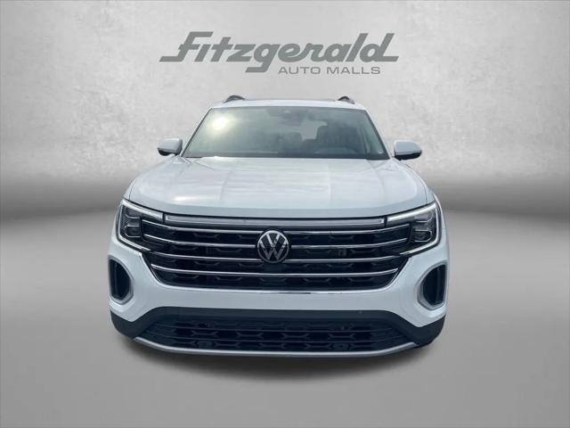 2026 Volkswagen Atlas SE with Technology