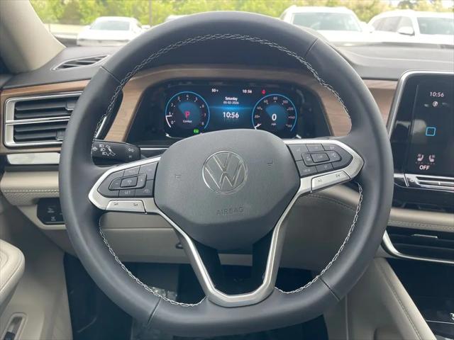 2026 Volkswagen Atlas SE with Technology