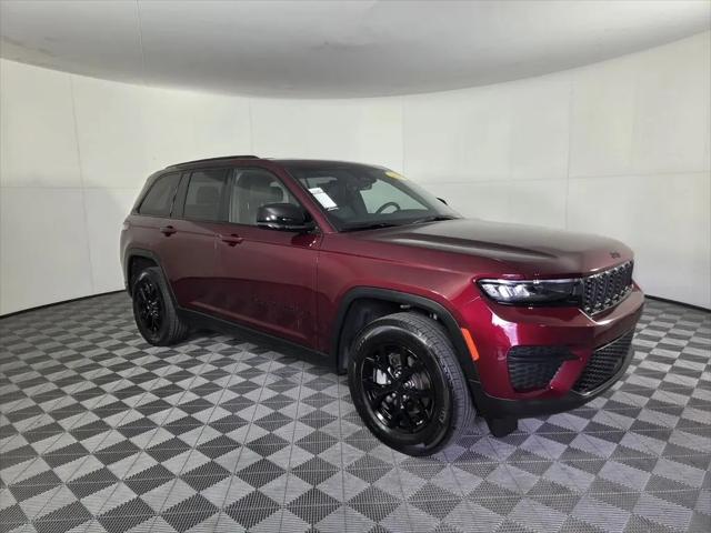 2025 Jeep Grand Cherokee Altitude 4x4