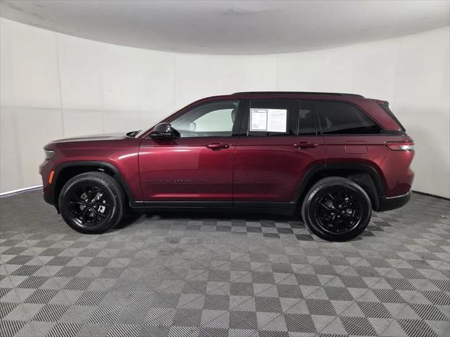 2025 Jeep Grand Cherokee Altitude 4x4