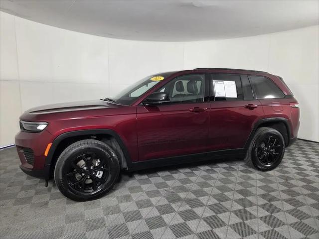 2025 Jeep Grand Cherokee Altitude 4x4