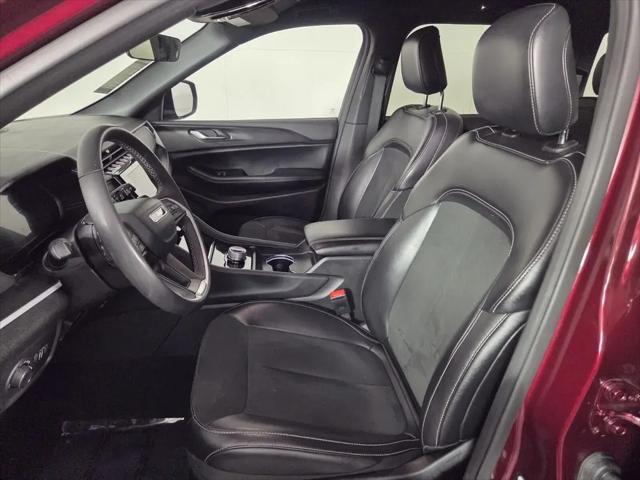 2025 Jeep Grand Cherokee Altitude 4x4