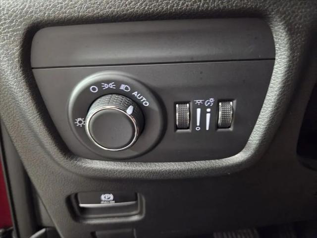 2025 Jeep Grand Cherokee Altitude 4x4